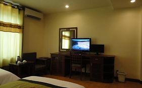 Prince Hanoi Hotel
