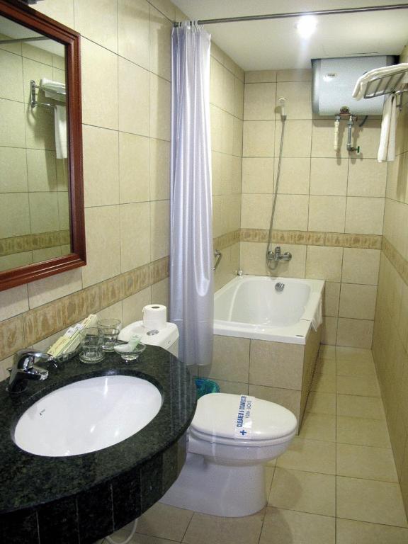 Prince Hanoi Hotel Ngoại thất bức ảnh